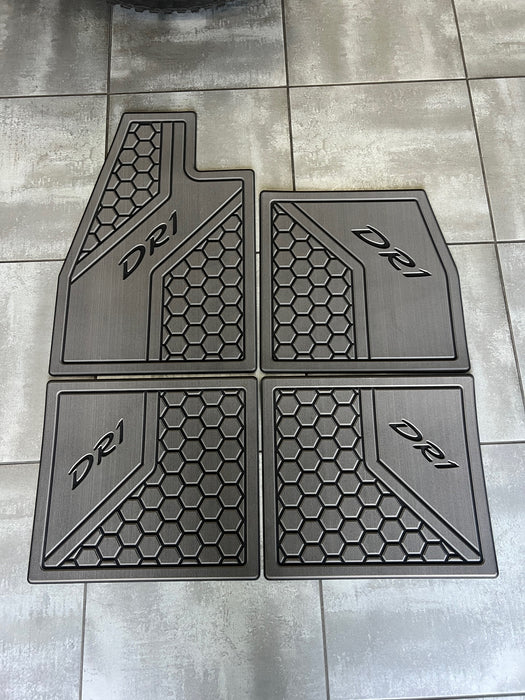 DR1 Sandcar Foam Flooring