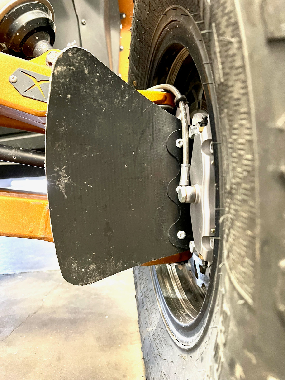 Can-Am X3 / X3 Max / XRS - Extreme Front CV Rock Guard — Extreme