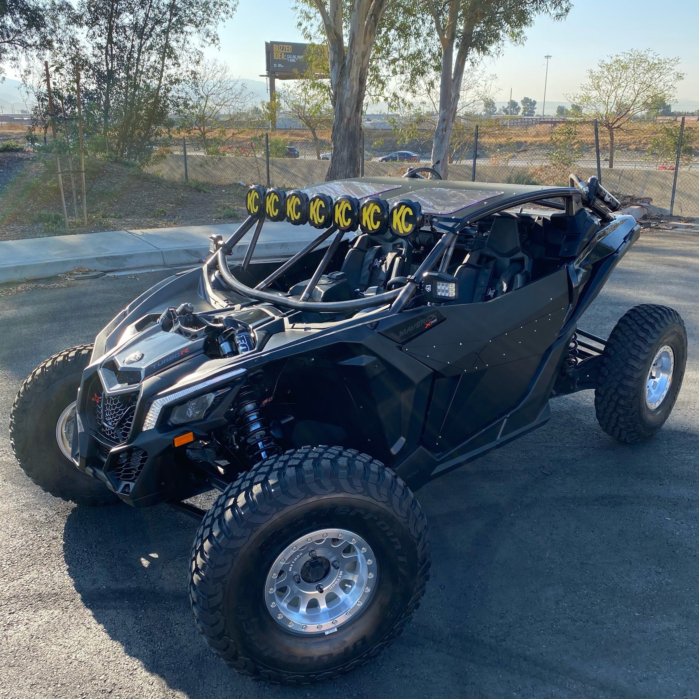 Can-Am X3 - Extreme Lowrider Roll Cage | Extreme Performance — Extreme ...